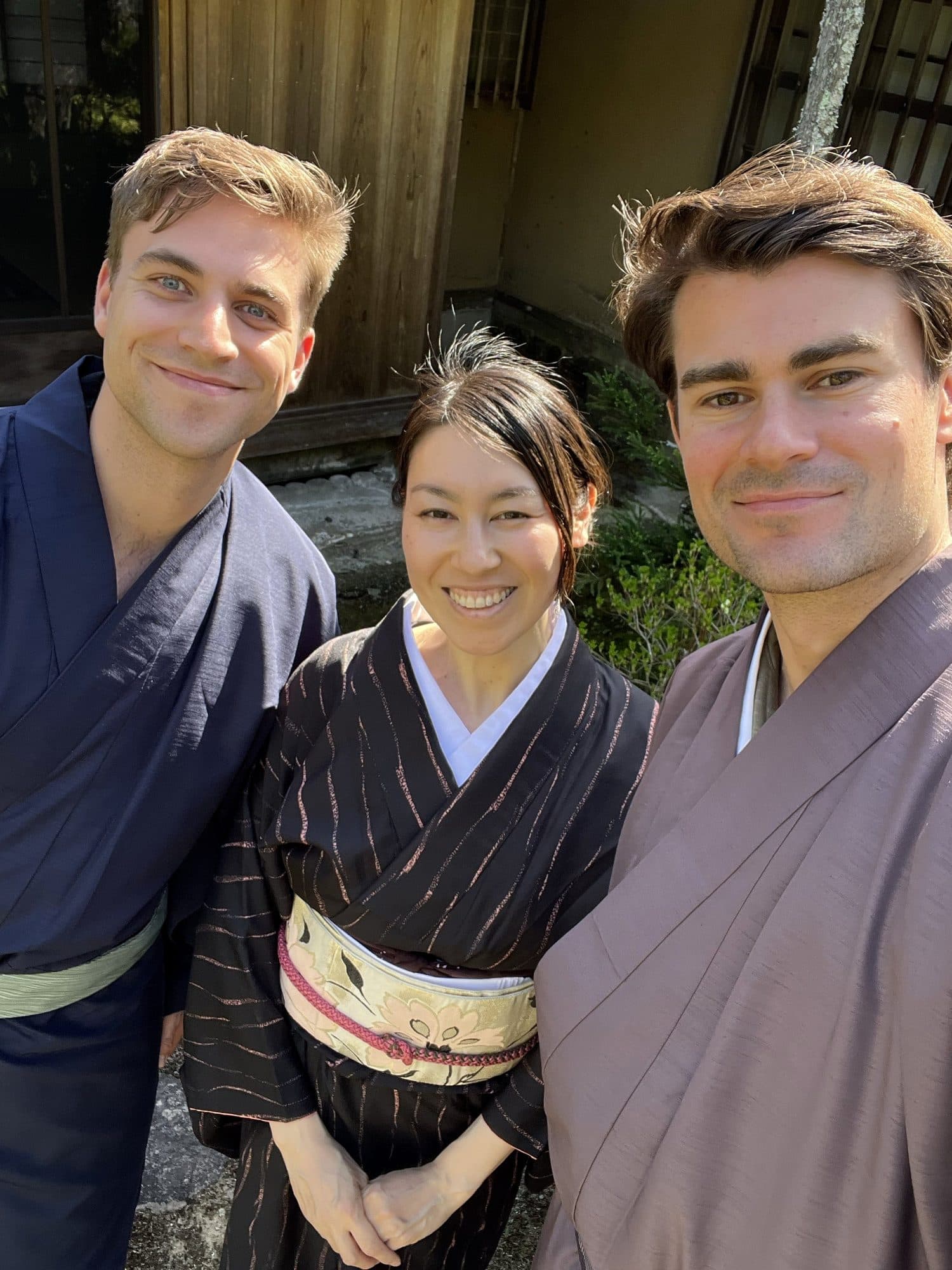 Billy and a friend in kimonos with their tea ceremony host